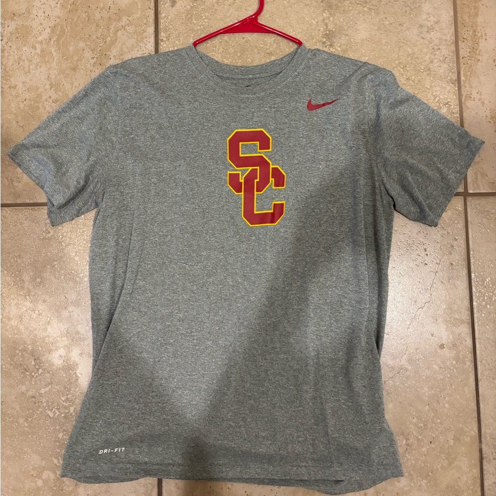 Nike Gray USC Trojans T-Shirt, Dri-fit in perfect condition. Size Large